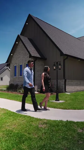 17 houses. One wish. One obsession. 🏡🫨@C E S A R  Builder- @dxjhomes 🎥@The Vi