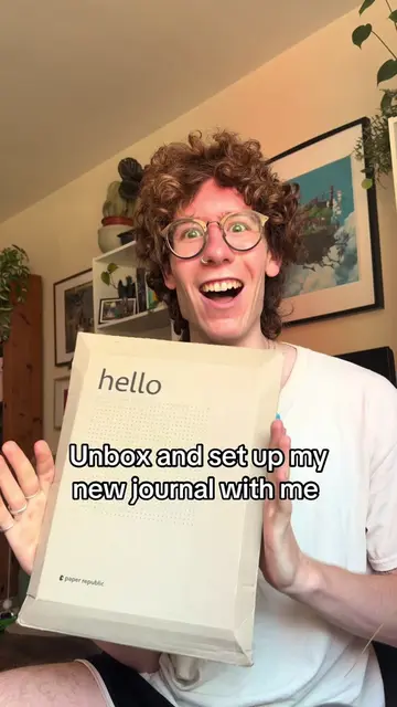 Unbox and set up my new @paper republic le portfolio for my birthday! #paperrepu