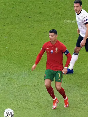 Prime Ronaldo Was Unstoppable 😮‍💨 #ronaldo #cr7 #football #skills #fyp 