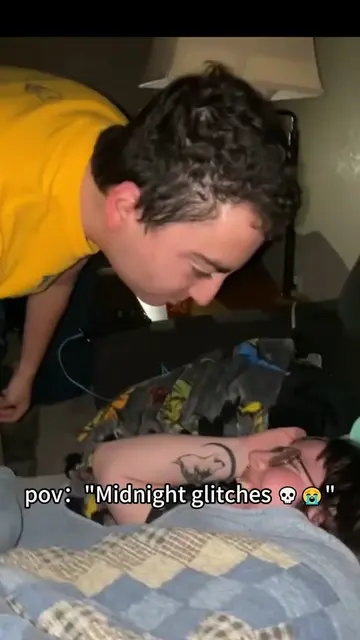 Midniglt glidches ☠️😂#midnights #fyp #funny #viral #meme 