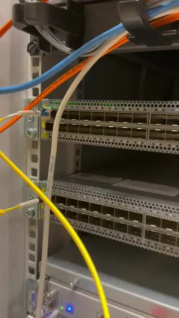 Umieszczam vlany pod magiczną barierą #juniper #vlan 