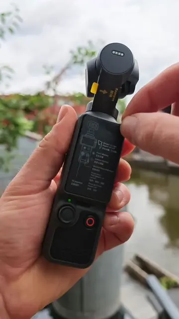 Yeah… this is a certified GAME CHANGER 😳 #insta360 #vlogcamera #Tech #lunaultra