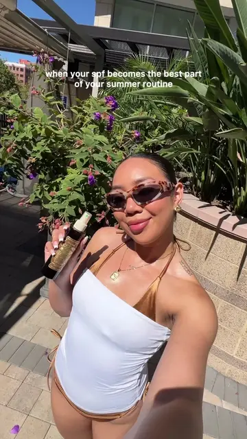 I’m summering with @Vacation Inc. Original Coconut Oil!!☀️🥥✨ #vacationpartner #