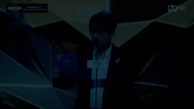 stray kids did their BIG one with this song, DUDE i literally can’t get over it.
