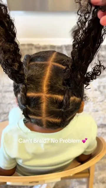 Can’t braid? No problem! This easy, quick & cute rubber band hairstyle is perfec