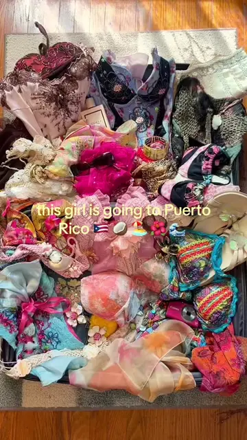 me 🤝 a suitcase full of vintage  #puertorico #packwithme #vacationoutfit #trave
