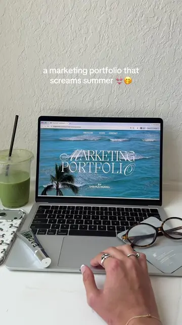 this marketing portfolio is summer ready… is yours?? 🪽 this portfolio was built