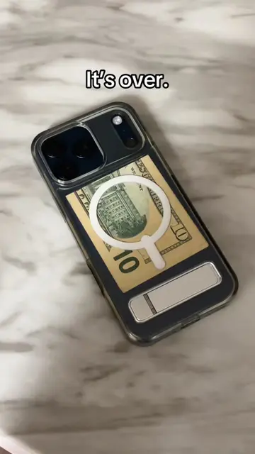 I don’t think I can get it fixed… #phonefocustech #iphone17promax #greenscreenof