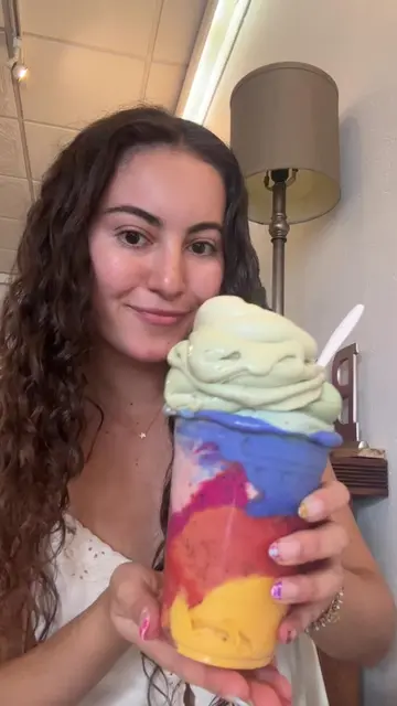 Rainbow fruit whip 🌈✨ from happy Zoe in Brooklyn!! #fyp #nyc 