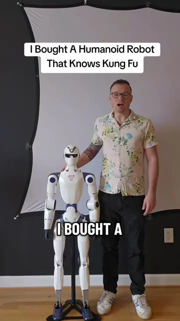 I bought a humanoid robot from China that knows kung fu.  #robot #Tech #unitree 