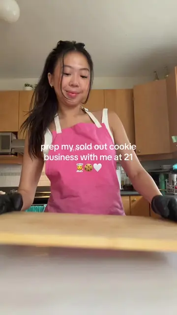 9 hour prep day!👩‍🍳 if you’re a home baker comment SYSTEM and i’ll send you al