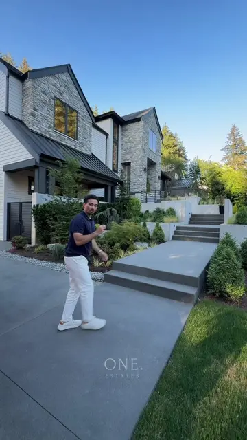 MASSIVE Home in Bellevue Washington…(Home to many of the region’s tech millionai