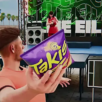 Fan Threw Takis At Billie Eilish 😳 #3Danimation #DidYouKnow #LearnOnTikTok #edu