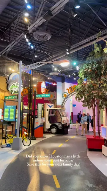 Looking for one of the best kid-friendly activities in Houston? 📍The Children’s