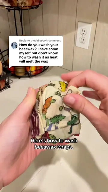 Replying to @thedailyeco how to wash beeswax wraps #EcoFriendly #plasticfree 