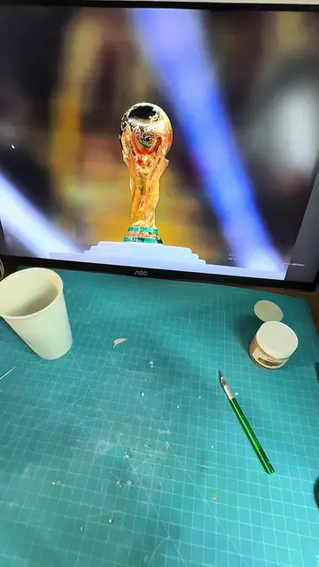 They still haven’t noticed us! #day1 #worldcup #og 