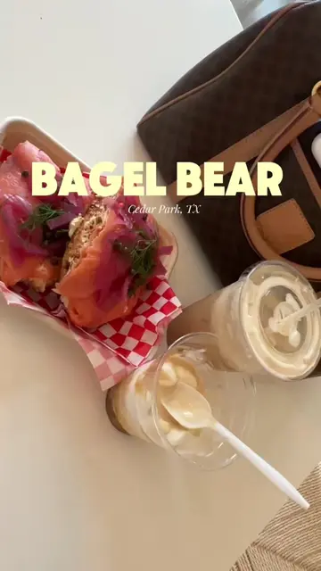 Today I got to try the most delicious bagels I’ve had in Austin! Located in ceda