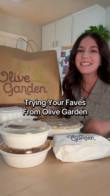 🌿🍝 Trying your favorites from @Olive Garden and you guys were so right about t