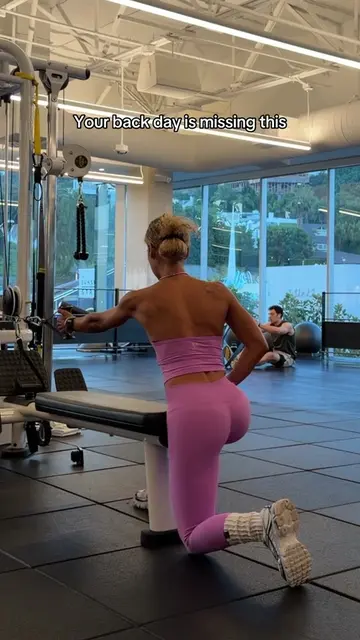 Half-kneeling single arm cable row - one of my favorite exercises on back day.  