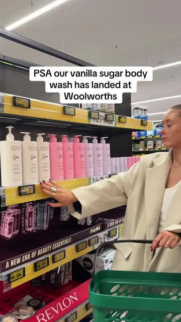 Have you got your hands on our vanilla sugar body wash yet?! 🫧🍦🧁 now availabl