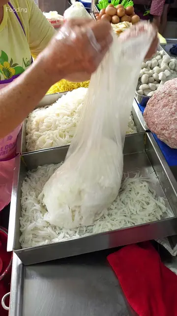 Popular Uncle Cheng's Wonton Noodles - Malaysian Street Food   #Malaysia #Penang