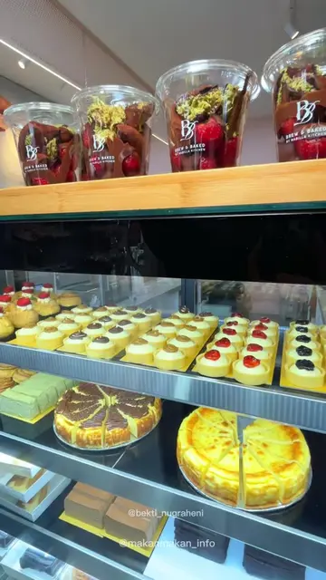 Surganya Cake & Bakery Coffee Premium Kini Hadir di Purwokerto! 🎂☕️ Warga Purwo