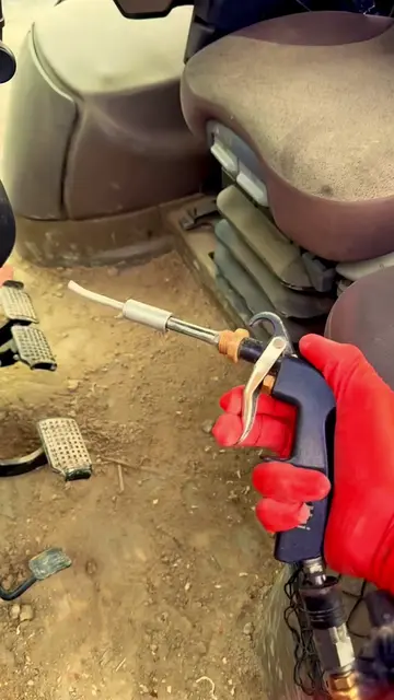 You won't believe this transformation! 🤯#CleanTok#cleaning#satisfying#satisfyin