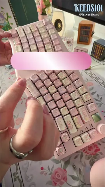 What should you know BEFORE you try to swap your keycaps? Let's find out! I've d