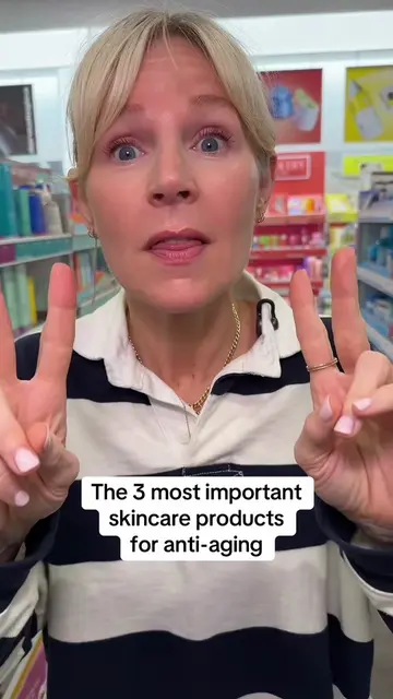These are the 3 non-negotiable in any anti aging skincare routine:  1. A retinoi