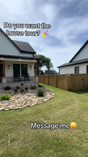 So…you want the house tour or what? 😏😍🏡💅 #upstatesc #entrepreneur #housetour
