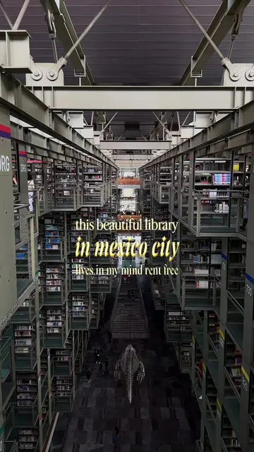 The perfect spot for book lovers in Mexico City 📖 🇲🇽 💫  You’ll be amazed tha