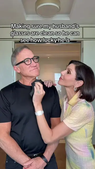 Just trying to be helpful !!! 🤷🏻‍♀️🤣💃🏻🕶️ @Terry Dubrow ❤️ #husbandwifehumo