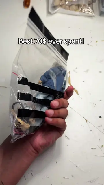 « I gotta fix Whatever this is right now »  1/12 scale custom Tom Holland’s Pete