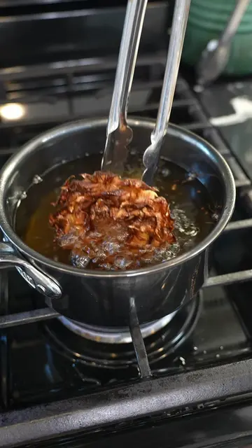 How to make fried artichokes #artichokes #cooking 