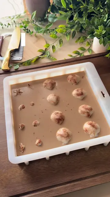 Collecting Seashells is the final soap in our new Summer Nostalgia Collection av