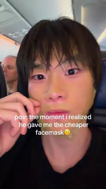 #skincare on our flight to LA… 