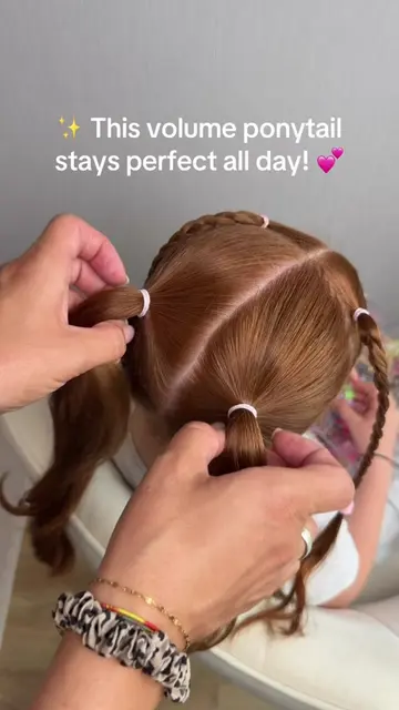 Easy volume hairstyle for girls that stays in place all day. 💗 Save this ponyta