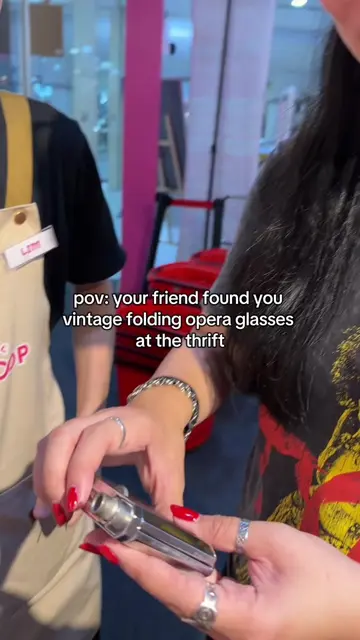 @carinna doing the lords work #operaglasses #preloved #monoloop