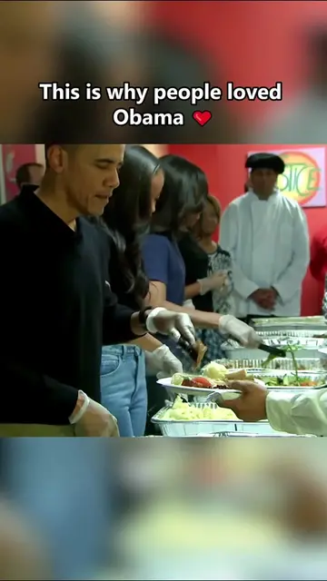 Obama and his fellow Americans ❤️#BarackObama#Obama#Leadership#Wholesome#FYP 
