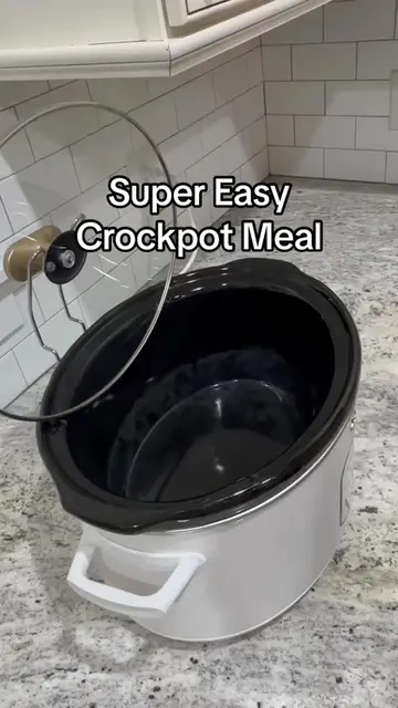 🤤🌮🥘 SUPER EASY CROCKPOT MEAL! This recipe is sooo easy and delicious! It make