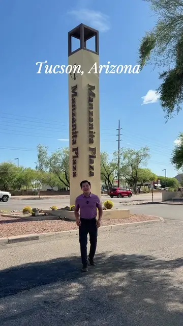 If you live anywhere near Valencia on the southwest side, Manzanita Plaza is pro