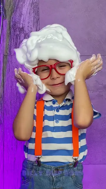 🫧🟠 Make Foam Shapes & Find Them Everywhere! ✨😊 #kidsvideo #KidsDIY #CreativeK