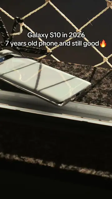 Better than iPhone 11 #samsung #old #techtok #fyp #viral 