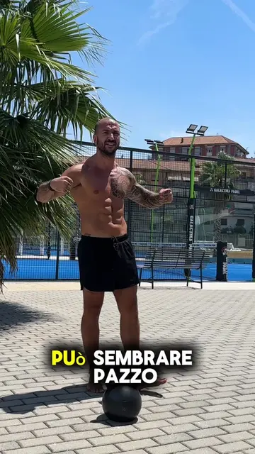 FULL WORKOUT QUI SOTTO 👇 EMOM: ogni volta che scatta er minuto, parti co’ l’ese