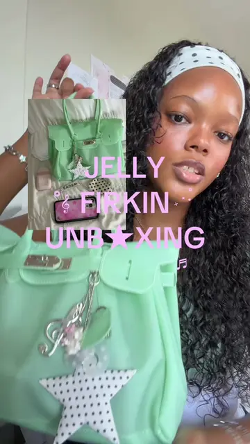 THE bag of the summer 🧼👛🪽  #jellyfirkin #bagcollection #fyp #jellybag #pinter