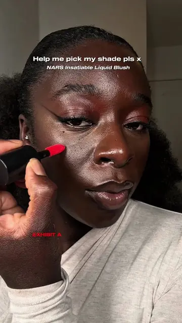 Red or pink? 👀 Love a buildable blush ad and @narsissist have come out with the