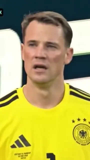 So viel hat Neuer in seinem Karrier Verdient #fussball #rich #networth 
