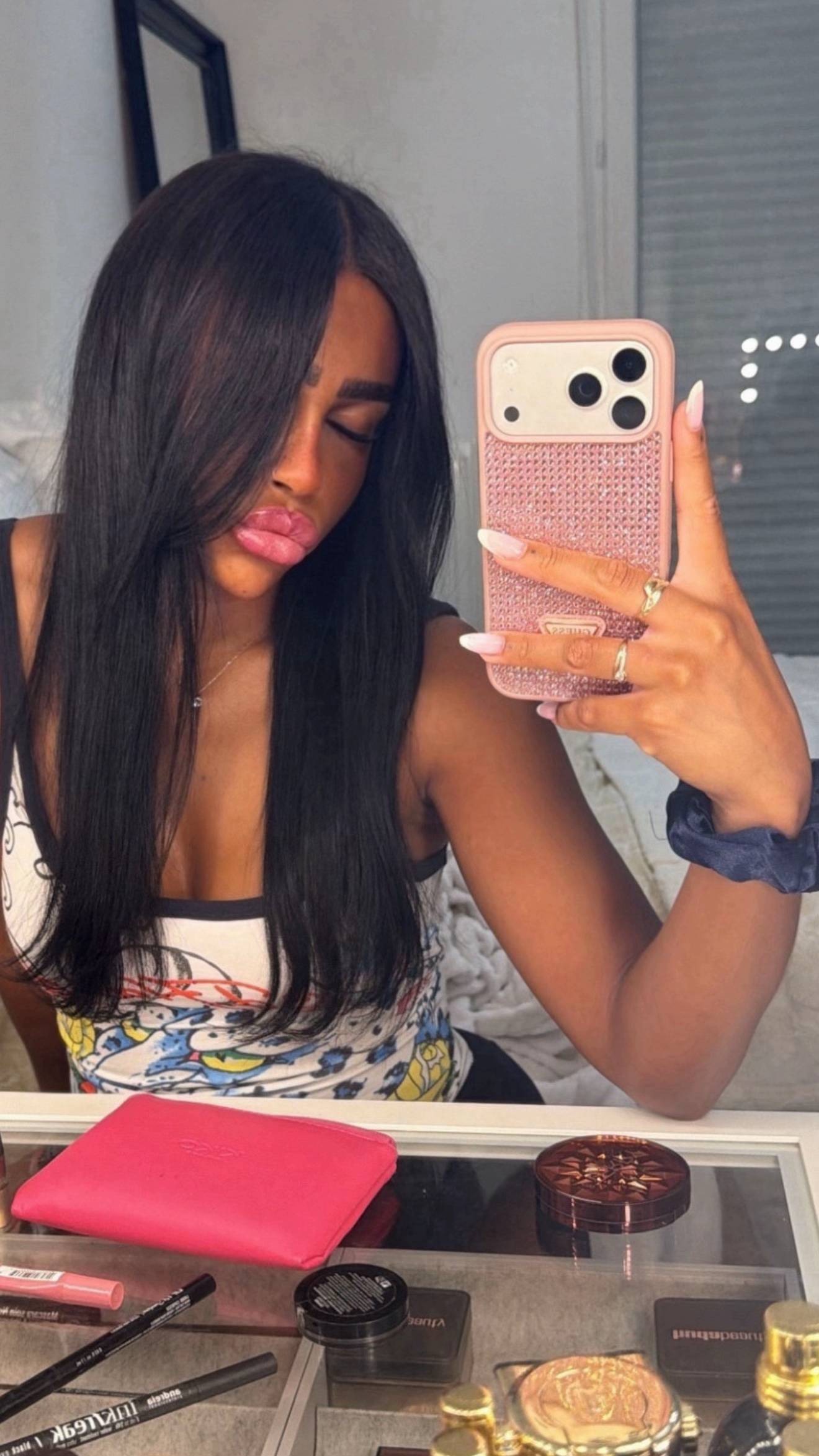 sc : zaayoff les filles