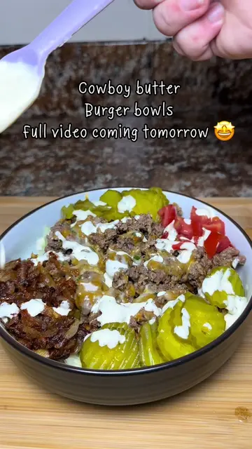 Cowboy butter burger bowls 🤩 these amazing things will be posted tomorrow! #Eas