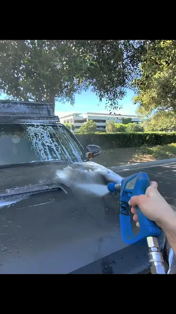 wtf…why are you washing here 🤬  #mobiledetailing #goodvibes #explore #funny #fo